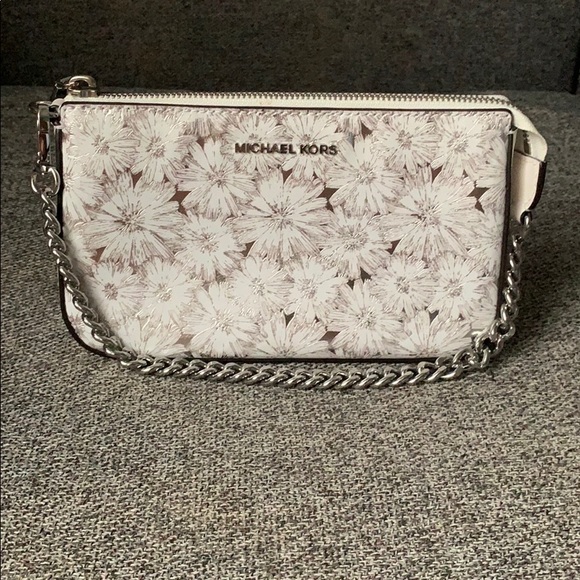 Michael Kors Mini Purse - Picture 4 of 4